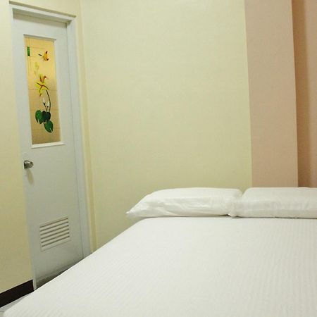 Francesca'S Inn Città di Tagbilaran Esterno foto